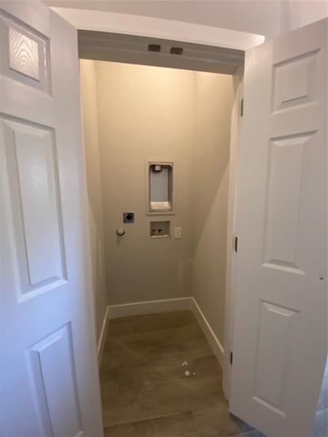 409-411 Cleveland Road, Granbury, TX 76049