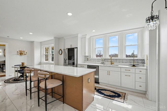 740 N Fred Shuttlesworth Circle, Cincinnati, OH 45229