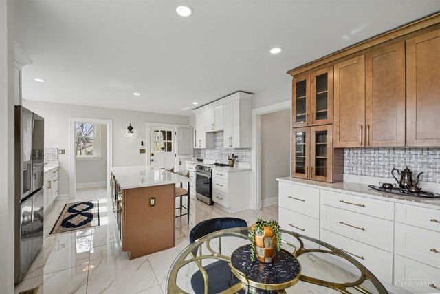 740 N Fred Shuttlesworth Circle, Cincinnati, OH 45229