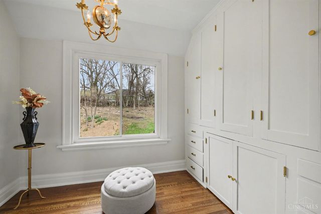 740 N Fred Shuttlesworth Circle, Cincinnati, OH 45229