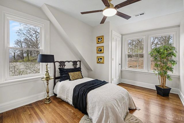 740 N Fred Shuttlesworth Circle, Cincinnati, OH 45229