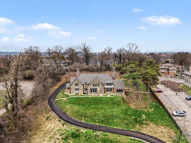 740 N Fred Shuttlesworth Circle, Cincinnati, OH 45229