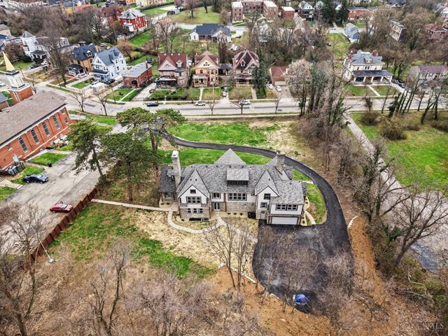 740 N Fred Shuttlesworth Circle, Cincinnati, OH 45229