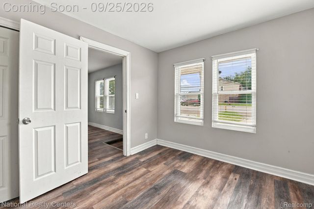 19559 E 14 Mile Road, Clinton Charter Township, MI 48035