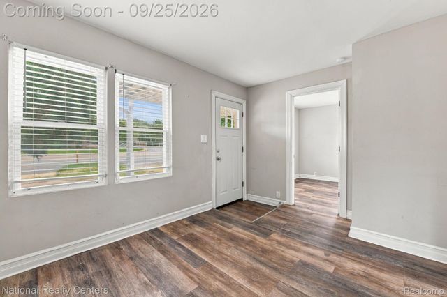 19559 E 14 Mile Road, Clinton Charter Township, MI 48035