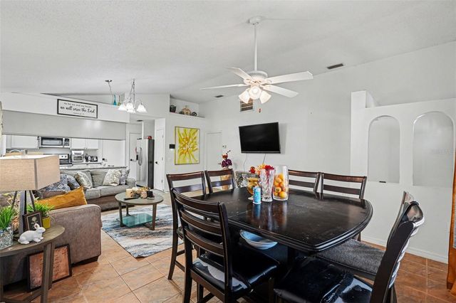 4745 SILVER CIRCLE, Zephyrhills, FL 33541