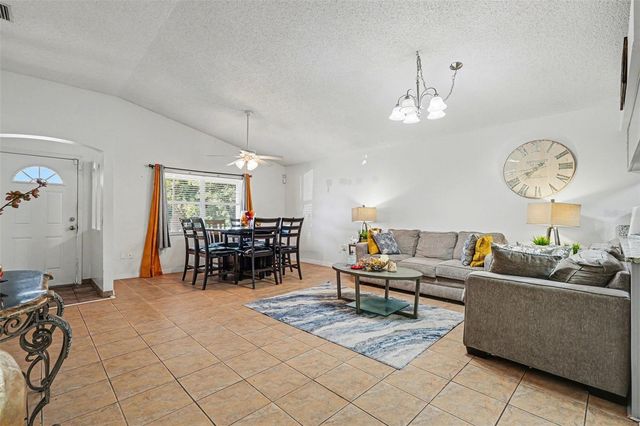 4745 SILVER CIRCLE, Zephyrhills, FL 33541