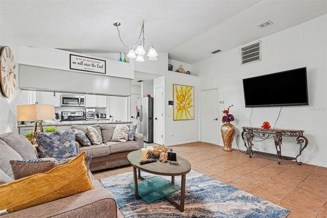 4745 SILVER CIRCLE, Zephyrhills, FL 33541