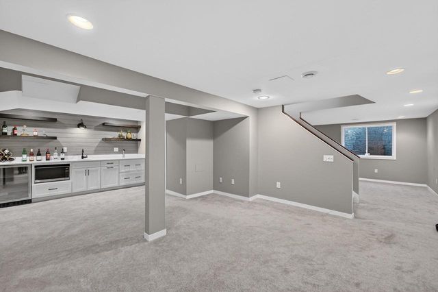8 Darien Circle, Madison, WI 53717