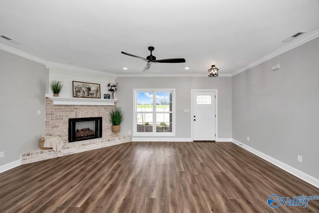 15091 Evans Road, Athens, AL 35611