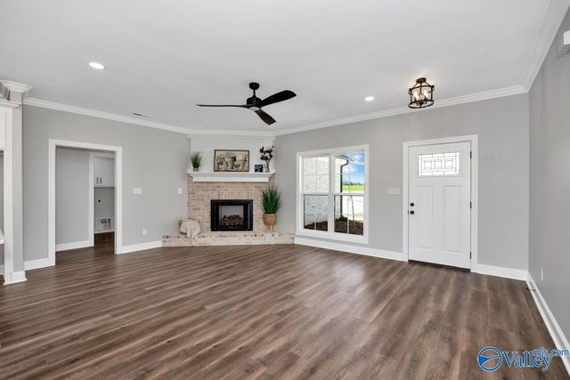15091 Evans Road, Athens, AL 35611