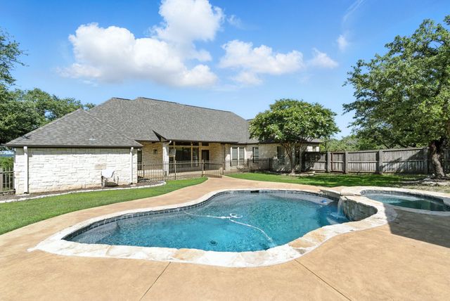 221 Arapahoe Ridge, Weatherford, TX 76087