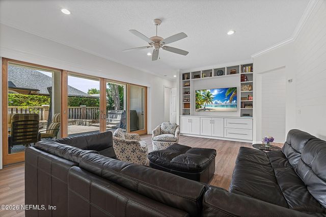 329 N SEA LAKE Lane, Ponte Vedra Beach, FL 32082