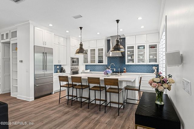 329 N SEA LAKE Lane, Ponte Vedra Beach, FL 32082