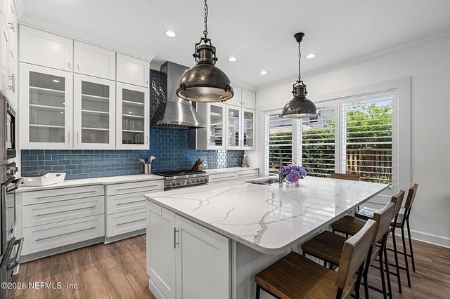 329 N SEA LAKE Lane, Ponte Vedra Beach, FL 32082