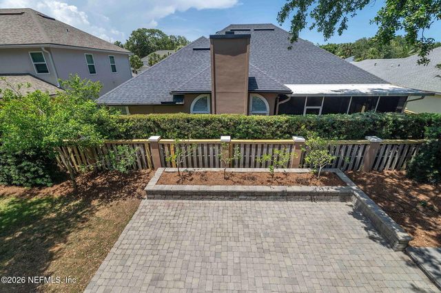 329 N SEA LAKE Lane, Ponte Vedra Beach, FL 32082