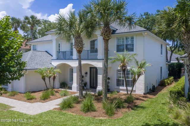 329 N SEA LAKE Lane, Ponte Vedra Beach, FL 32082