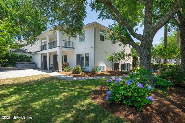 329 N SEA LAKE Lane, Ponte Vedra Beach, FL 32082