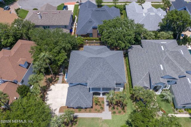 329 N SEA LAKE Lane, Ponte Vedra Beach, FL 32082