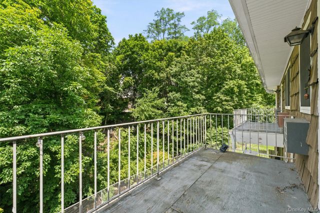 1840 Crompond Road 6C3, Peekskill, NY 10566