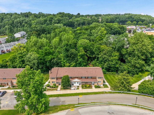 1840 Crompond Road 6C3, Peekskill, NY 10566