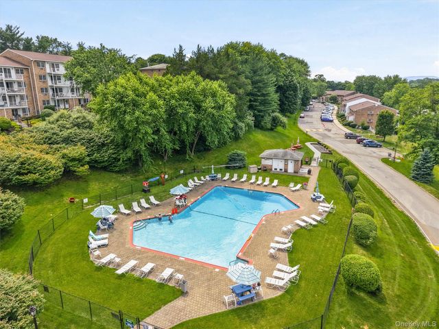 1840 Crompond Road 6C3, Peekskill, NY 10566