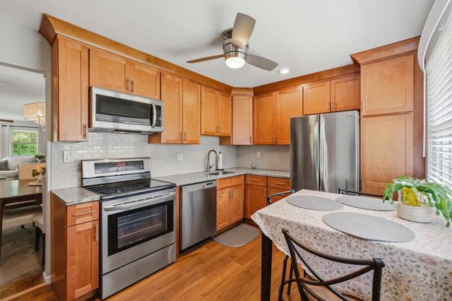 1840 Crompond Road 6C3, Peekskill, NY 10566