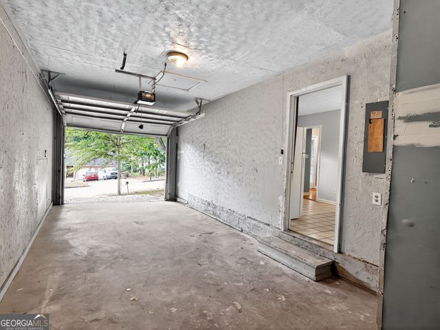 3140 Glen Hollow Drive, Rex, GA 30273