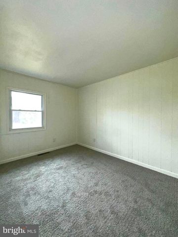 52 ANN AVE, Dover, DE 19904