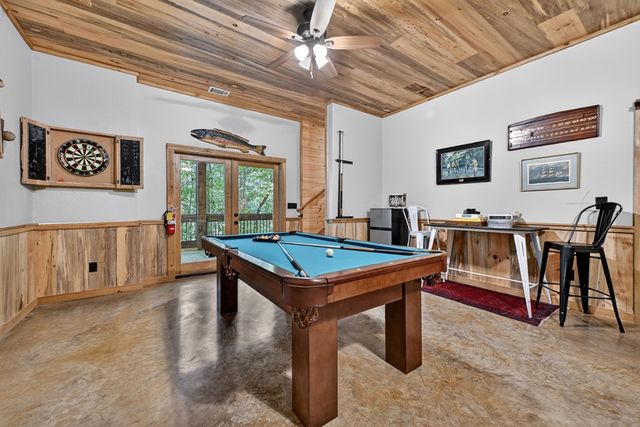 510 Gallery Court, Ellijay, GA 30540