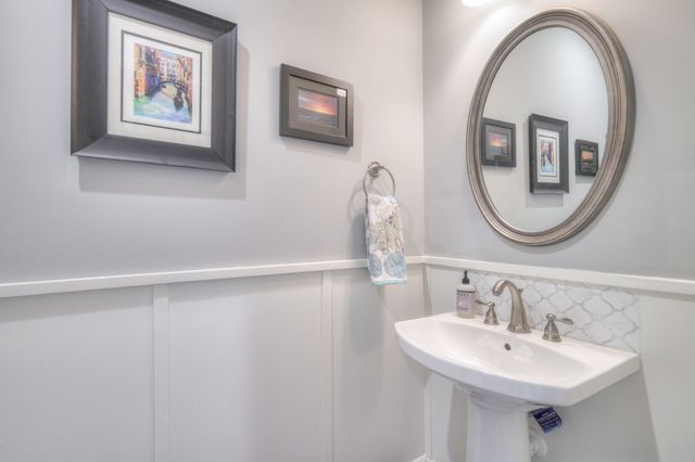 2600 Bramblewood Ln, Thompsons Station, TN 37179