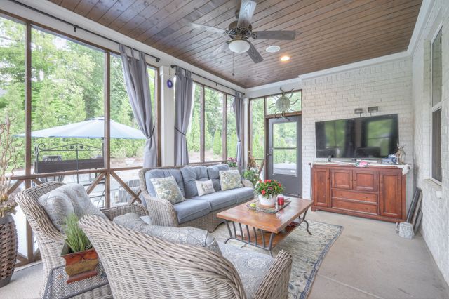 2600 Bramblewood Ln, Thompsons Station, TN 37179