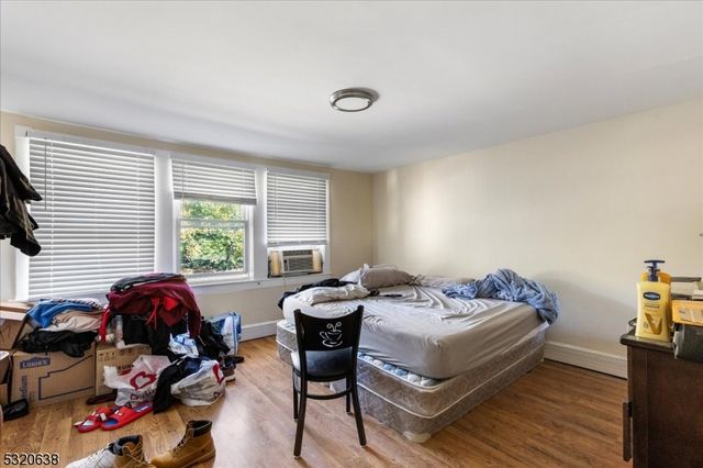 31 Arch St, High Bridge Boro, NJ 08829