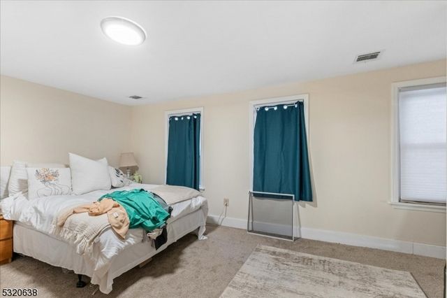 31 Arch St, High Bridge Boro, NJ 08829