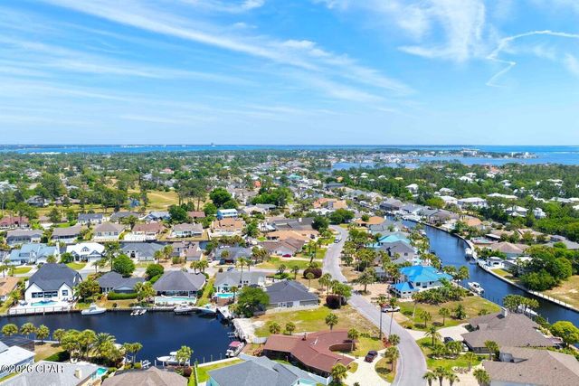 1420 Trout Drive, Panama City, FL 32408