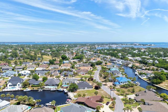 1420 Trout Drive, Panama City, FL 32408