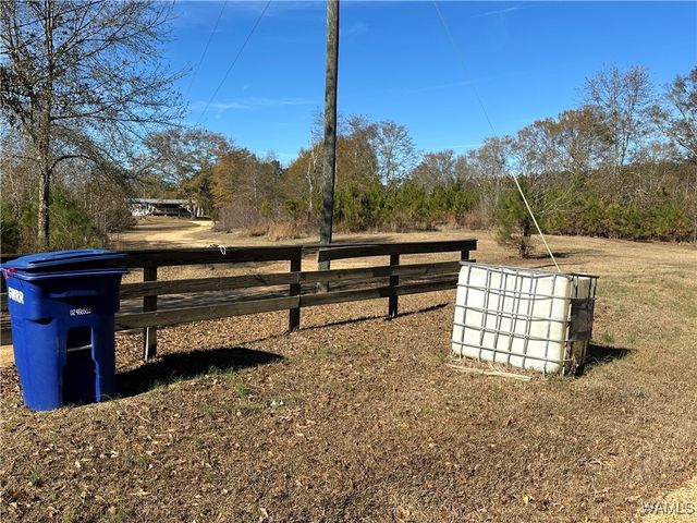 577 James Road, Gordo, AL 35466