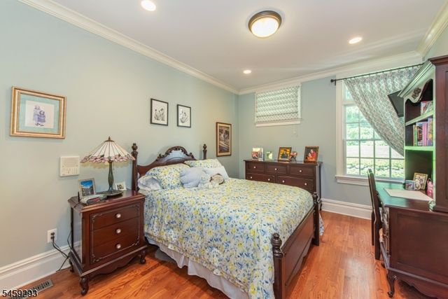 104 Laurel Hill Rd, Mountain Lakes Boro, NJ 07046