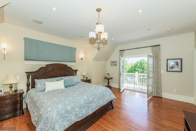 104 Laurel Hill Rd, Mountain Lakes Boro, NJ 07046