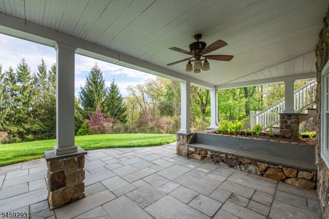 104 Laurel Hill Rd, Mountain Lakes Boro, NJ 07046