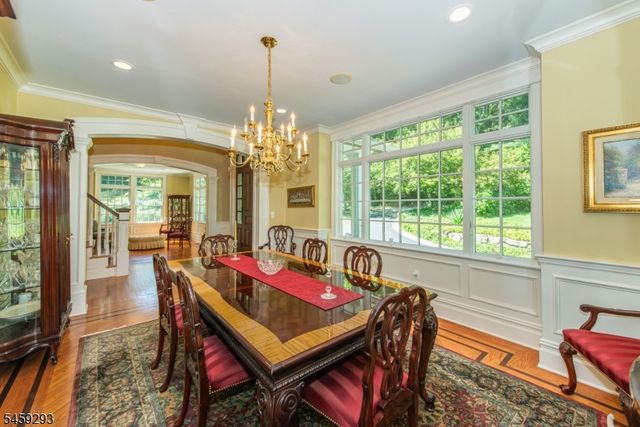 104 Laurel Hill Rd, Mountain Lakes Boro, NJ 07046