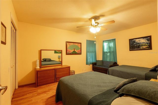 2921 NW 24TH TERRACE, Gainesville, FL 32605