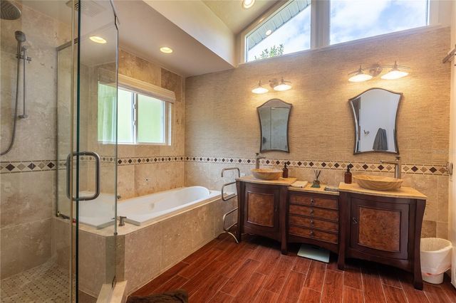 2921 NW 24TH TERRACE, Gainesville, FL 32605