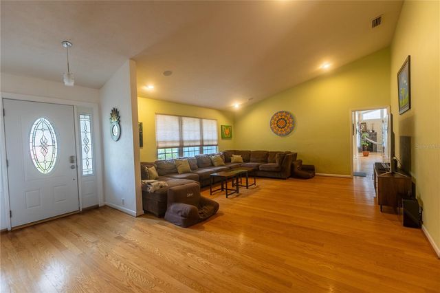 2921 NW 24TH TERRACE, Gainesville, FL 32605