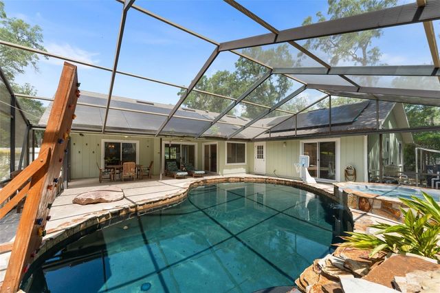 2921 NW 24TH TERRACE, Gainesville, FL 32605