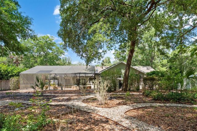 2921 NW 24TH TERRACE, Gainesville, FL 32605