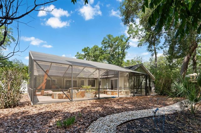 2921 NW 24TH TERRACE, Gainesville, FL 32605