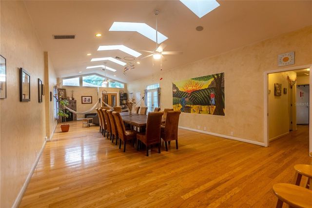 2921 NW 24TH TERRACE, Gainesville, FL 32605