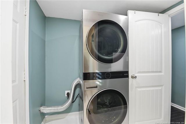 454 Cloverhill Place, Fayetteville, NC 28311