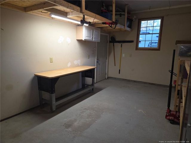 454 Cloverhill Place, Fayetteville, NC 28311